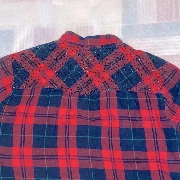 Plaid style 100% cotton shirt 👚 perfect for leggings for a spring &summer  time - Picture 13 of 13